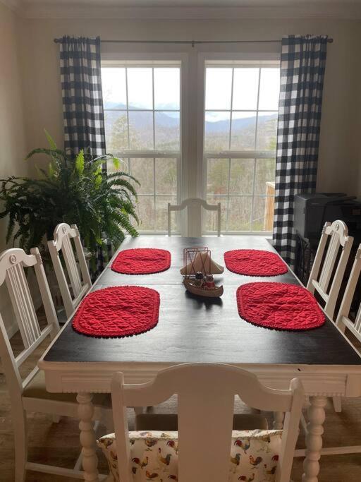 Mountain Views, Pets Welcome-Lake And River Access ليك لوري المظهر الخارجي الصورة