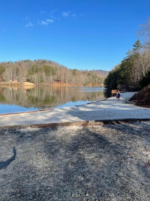 Mountain Views, Pets Welcome-Lake And River Access ليك لوري المظهر الخارجي الصورة